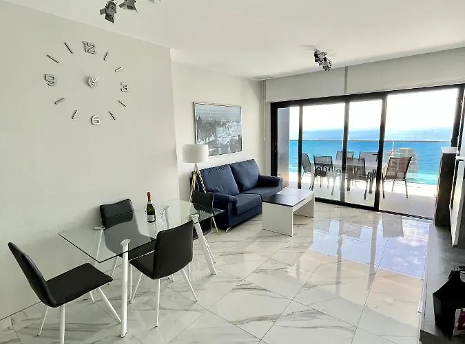 Sunset Drive & 貝尼多姆