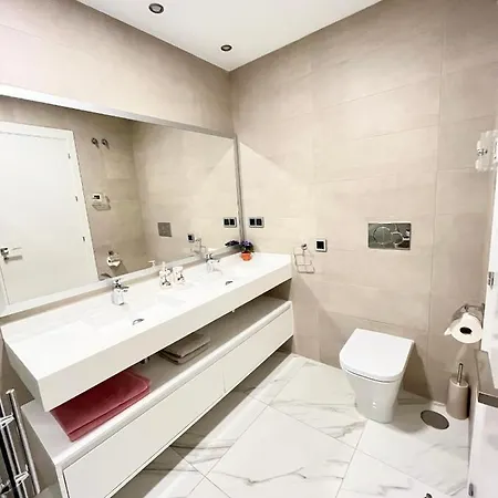 Апартаменты Sunset Drive &